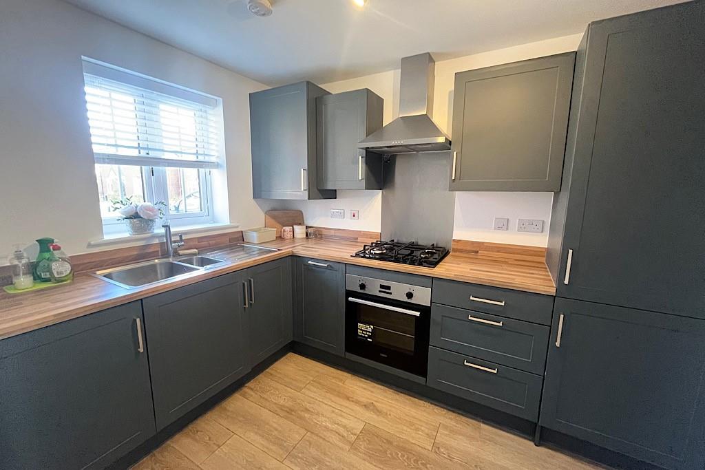 25 Tipton Close, Shrewsbury, SY2 6GP To Let